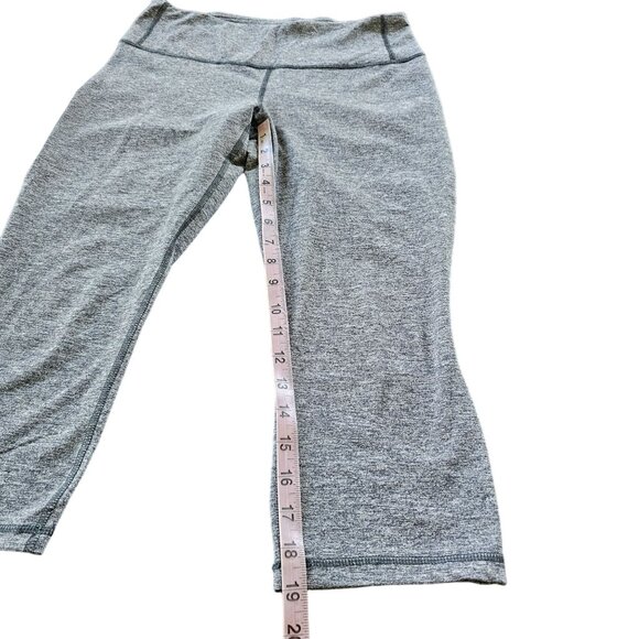 Patagonia Women's Athletic Yoga Workout Leggings Cropped Gray size L - Picture 10 of 15